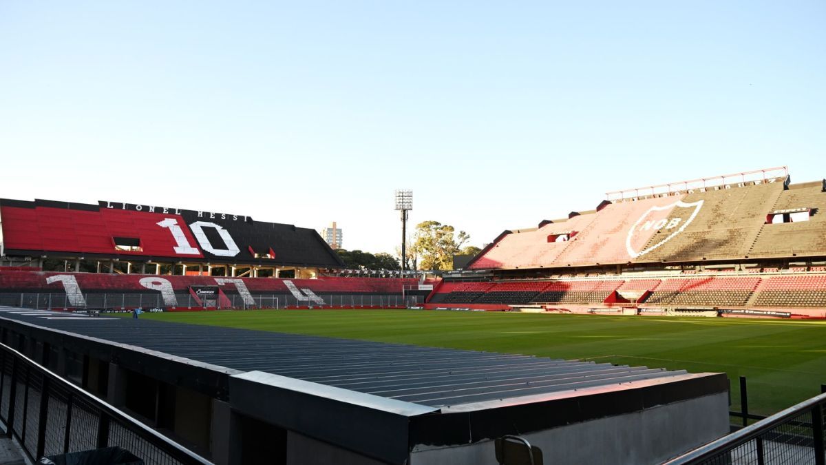 Se viene la inauguración de la tribuna Lionel Messi en la previa del clásico rosarino. Se viene la inauguración de la tribuna Lionel Messi en la previa del clásico rosarino.