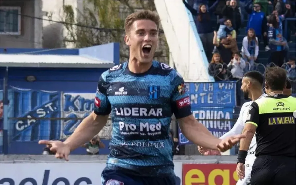 Juan Cruz Zurbriggen, surgido en Colón, sufrió la rotura de ligamentos en su rodilla izquierda jugando para San Telmo. Juan Cruz Zurbriggen, surgido en Colón, sufrió la rotura de ligamentos en su rodilla izquierda jugando para San Telmo.