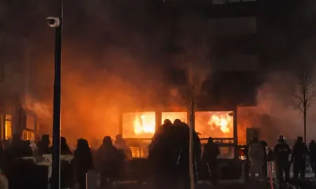 El arranque del Año Nuevo en Crans-Montana, Suiza, se vio marcado por una tragedia en el bar Le Constellation, donde un incendio en la madrugada de este 1 de enero dejó varios muertos y numerosos heridos. El arranque del Año Nuevo en Crans-Montana, Suiza, se vio marcado por una tragedia en el bar Le Constellation, donde un incendio en la madrugada de este 1 de enero dejó varios muertos y numerosos heridos.