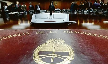 La Corte tomará juramento a 11 nuevos integrantes del Consejo de la Magistratura. La Corte tomará juramento a 11 nuevos integrantes del Consejo de la Magistratura.