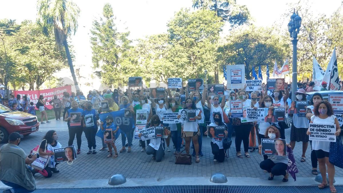 Santa Fe exigió justicia por Úrsula y por todas las mujeres asesinadas. 