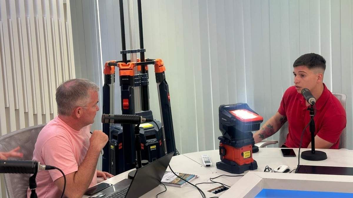 Representantes de la empresa presentaron en Aire los nuevos desarrollos de Sumiagro, &uacute;nicos en el pa&iacute;s y dise&ntilde;ados en Santa Fe.