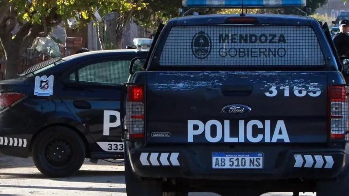 Horror en Mendoza: una mujer vivió 6 meses con el cadáver de su hermano que estaba desaparecido