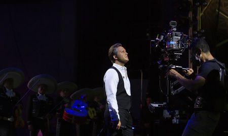 Luis Miguel, la serie se ubicó en el puesto 8 de las series más buscadas en Google México en 2018. Luis Miguel, la serie se ubicó en el puesto 8 de las series más buscadas en Google México en 2018.