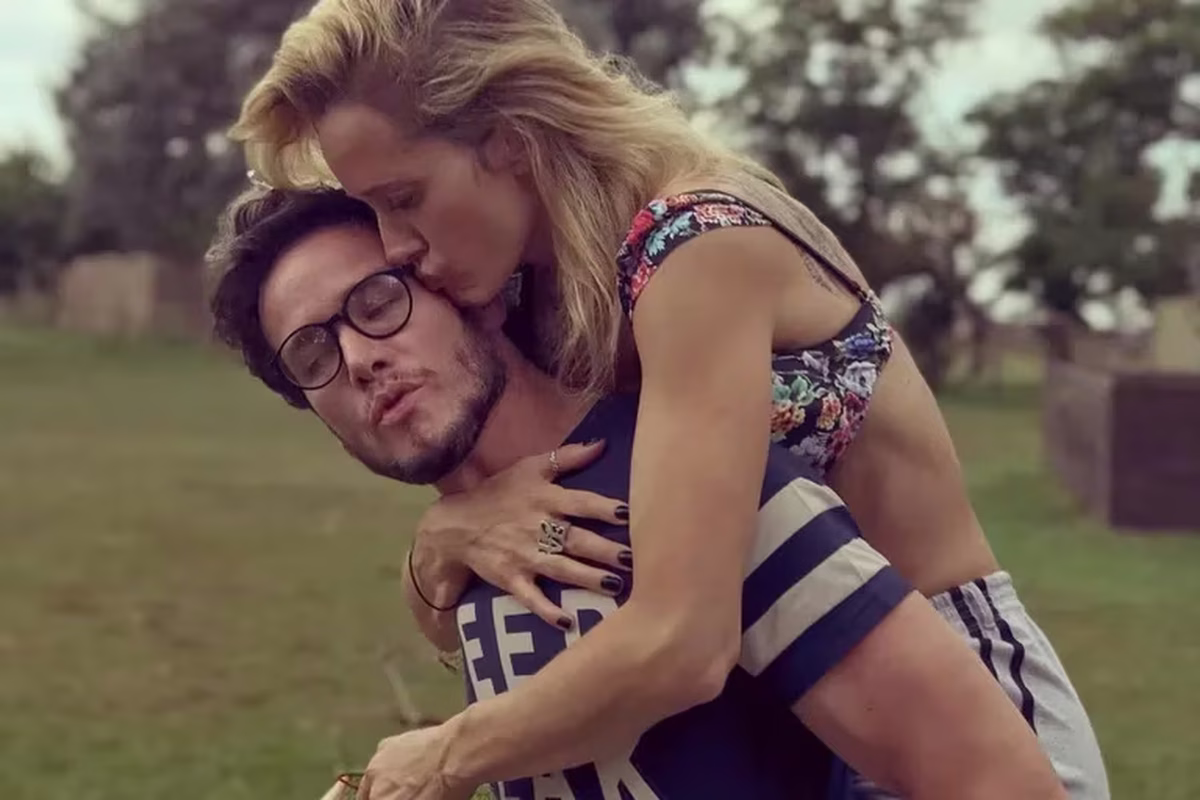 Julieta Prandi y Emanuel Ortega pasan sus días aprovechando la naturaleza.