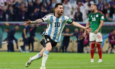 Con el triunfo ante México, la Selección Argentina se posicionó para clasificar a los octavos de final del Mundial Qatar 2022. Con el triunfo ante México, la Selección Argentina se posicionó para clasificar a los octavos de final del Mundial Qatar 2022.
