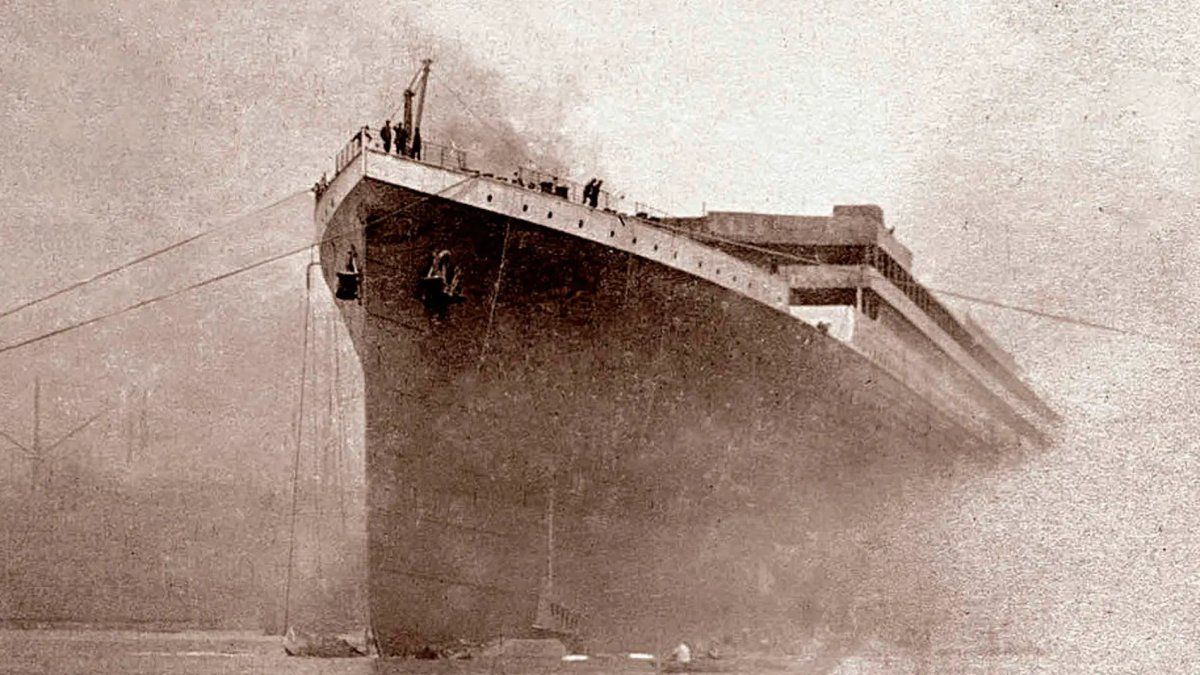 Otra teoría loca de QAnon: el Titanic nunca se hundió