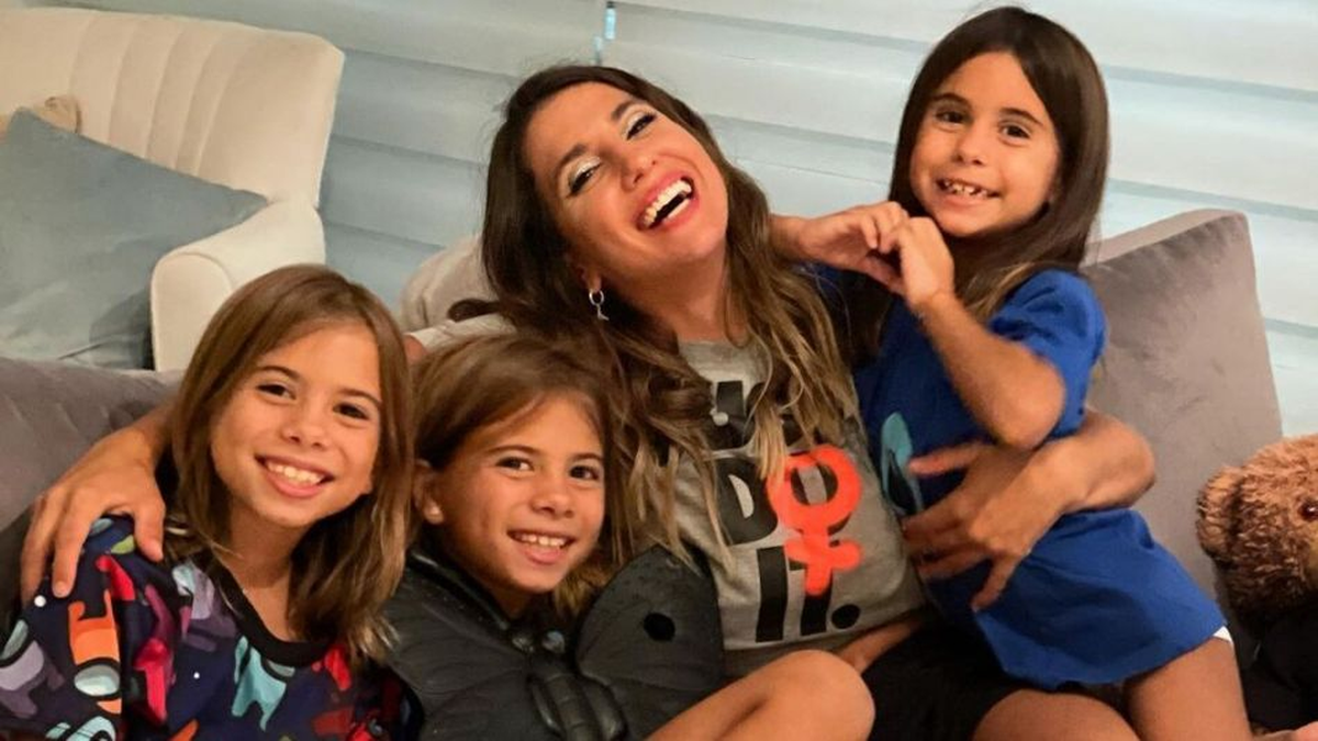 La vida de madre se combina con la tensión que persiste entre ella y Matías Defederico.