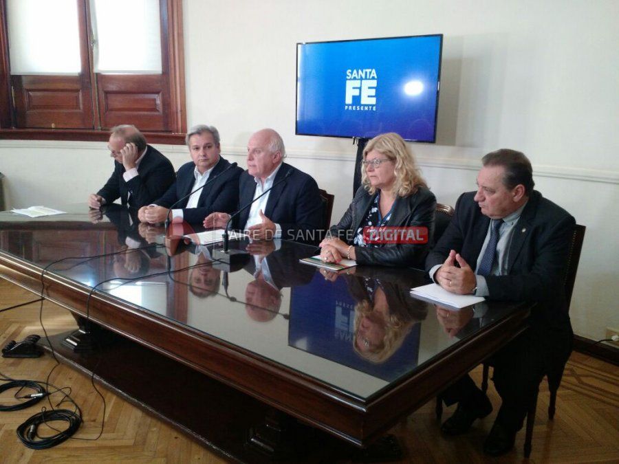 Lifschitz sobre Paritarias: “Hay que pensar en el resto de los santafesinos”