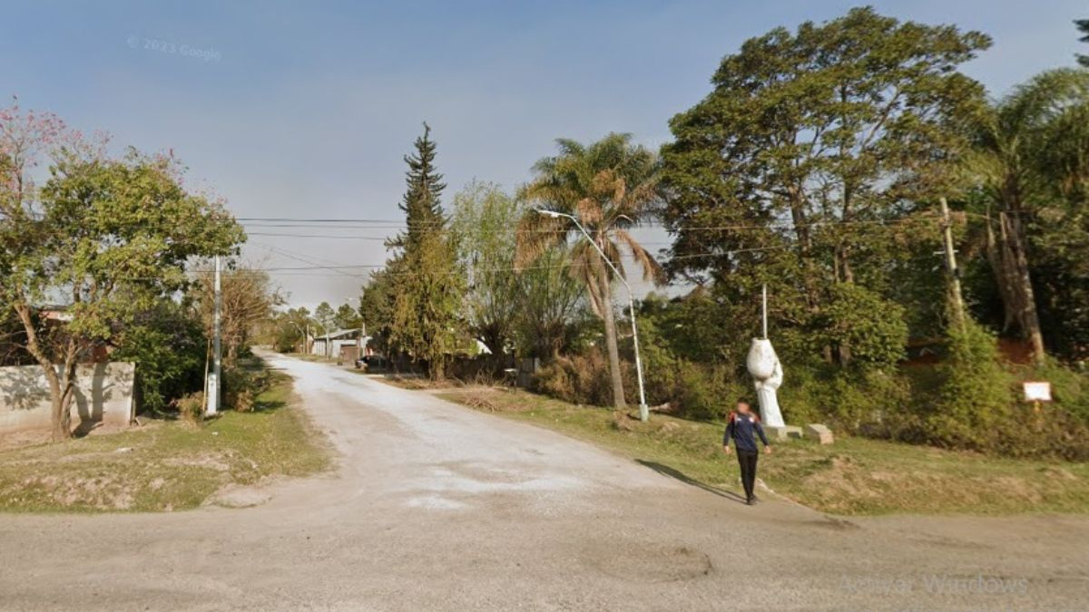 El Mate: uno de los accesos principales al barrio Jorge Newbery.