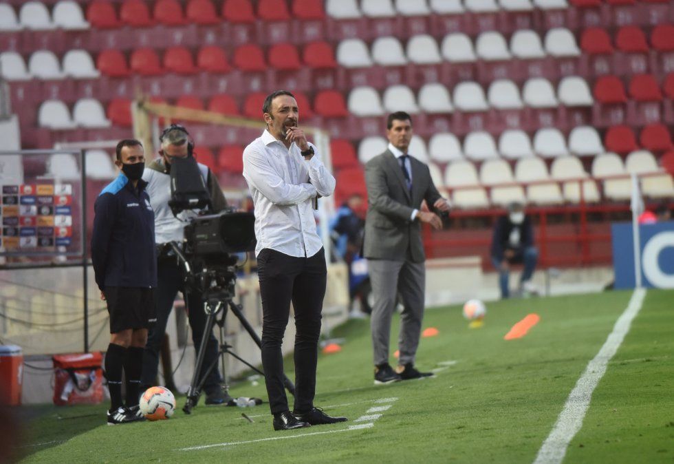 Juan Manuel Azconzábal debutó en Unión en la derrota ante Emelec por Copa Sudamericana.