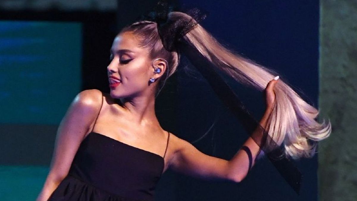 Así luce Ariana Grande sin peluca ¿Irreconocible?