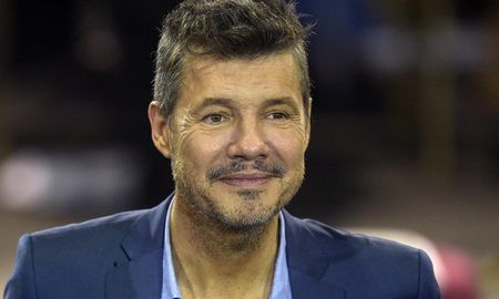 Marcelo Tinelli fue elegido por el resto de dirigentes del fútbol argentino para estar al frente de la Liga Profesional de Fútbol, que reemplaza a la Superliga. Marcelo Tinelli fue elegido por el resto de dirigentes del fútbol argentino para estar al frente de la Liga Profesional de Fútbol, que reemplaza a la Superliga.