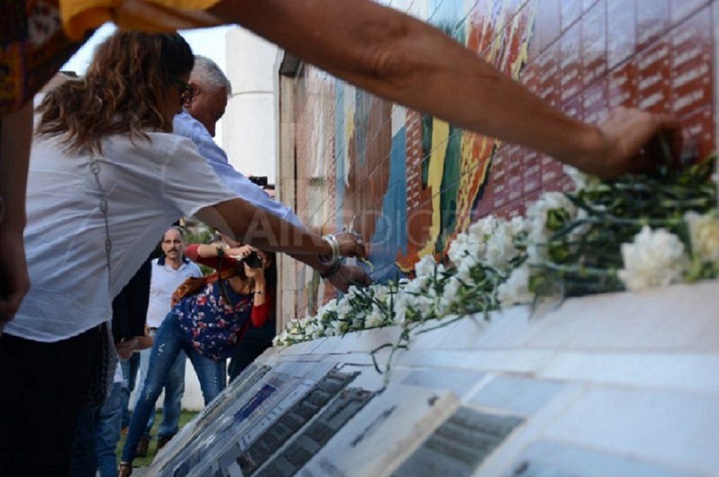 Acto del 2 de abril en la Plaza del Soldado - archivo