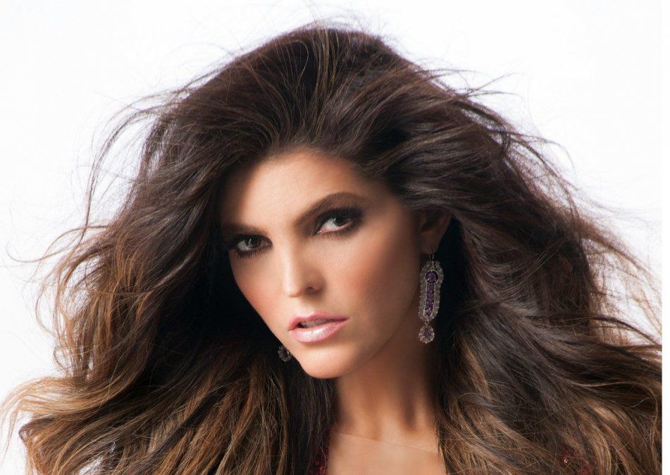 Ana Bárbara nos enseña sus encantos con estas 5 fotografías infartantes