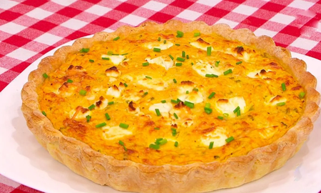 Tarta con masa de chipá: la receta sencilla y deliciosa para sorprender a la familia Tarta con masa de chipá: la receta sencilla y deliciosa para sorprender a la familia