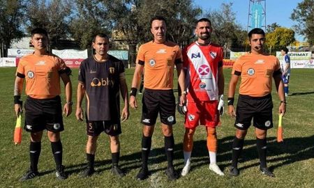 Libertad de Sunchales venció a Unión de San Guillermo en el debut de la Copa Santa Fe de fútbol masculino. Foto: Meridiano Digital. Libertad de Sunchales venció a Unión de San Guillermo en el debut de la Copa Santa Fe de fútbol masculino. Foto: Meridiano Digital.