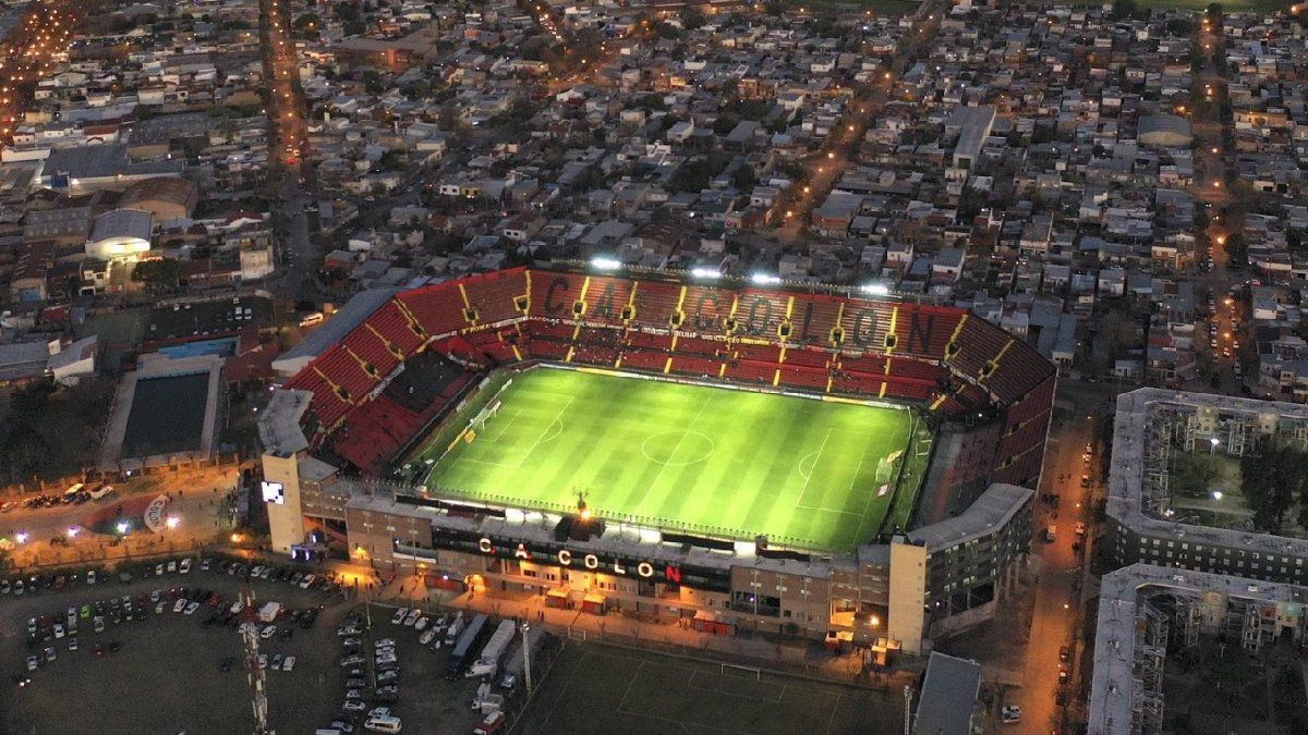 El horario del partido de Colón ante Atlético Tucumán se podría adelantar. El horario del partido de Colón ante Atlético Tucumán se podría adelantar.