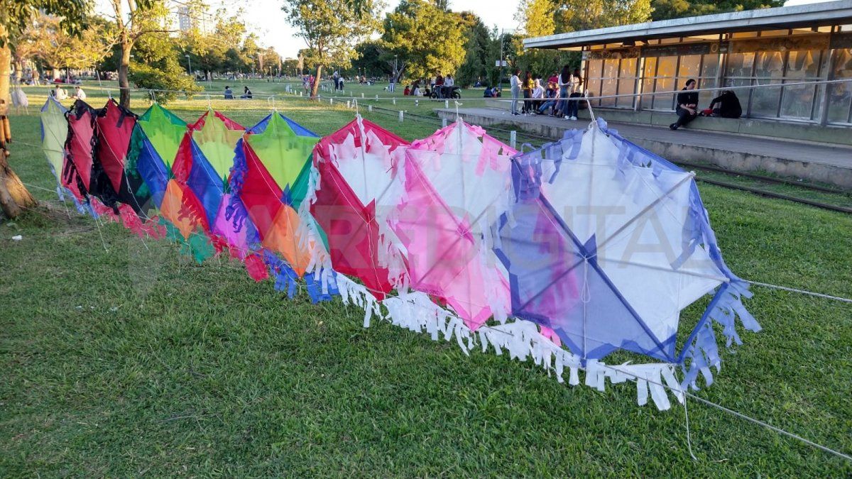 Los barriletes planos que fabrica Sergio Perotta.