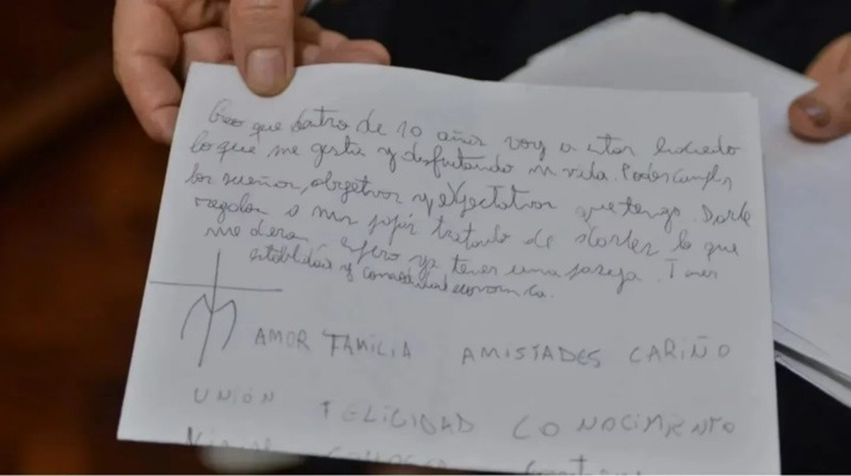 El escrito de Fernando Báez Sosa que dieron a conocer sus papás este último miércoles.