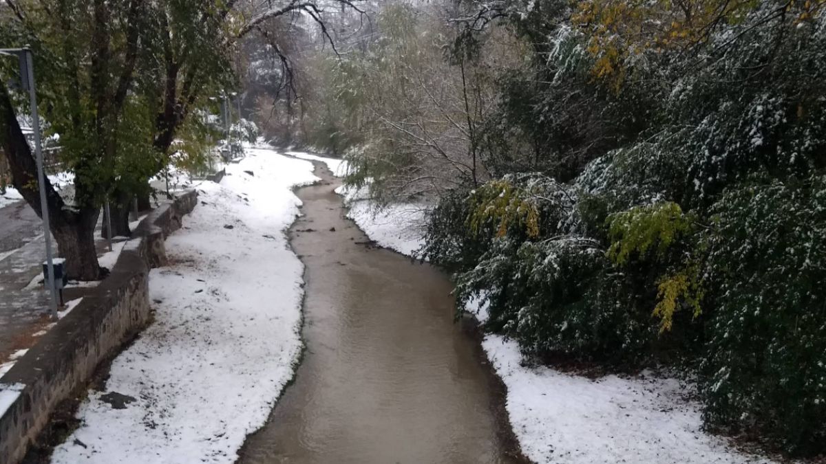 Tanto la reserva natural como los alrededores de Salsipuedes pueden sorprender durante el invierno con amaneceres cubiertos por una fina capa de nieve, un paisaje poco frecuente en la región y muy buscado por los turistas durante sus vacaciones. Tanto la reserva natural como los alrededores de Salsipuedes pueden sorprender durante el invierno con amaneceres cubiertos por una fina capa de nieve, un paisaje poco frecuente en la región y muy buscado por los turistas durante sus vacaciones.