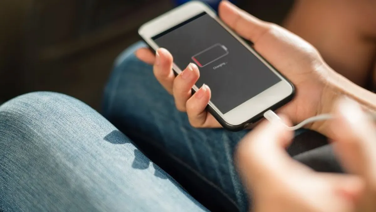 La batería es uno de los elementos de los celulares que más se deteriora: es clave prestar atención a su cuidado. La batería es uno de los elementos de los celulares que más se deteriora: es clave prestar atención a su cuidado.