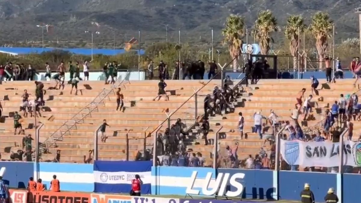 Los incidentes en el partido de Godoy Cruz vs. San Martin de San Juan atrasaron la grilla televisiva.