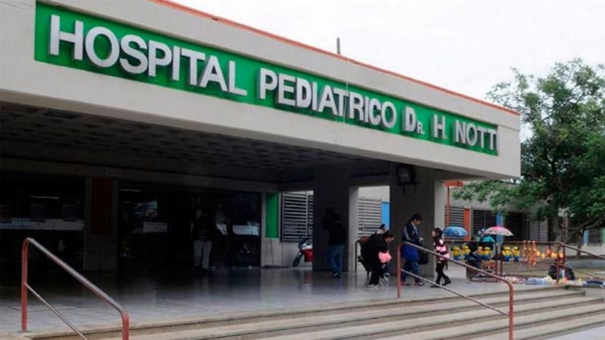Una menor de edad metió el brazo en una secarropas y se lo tuvieron que amputar.