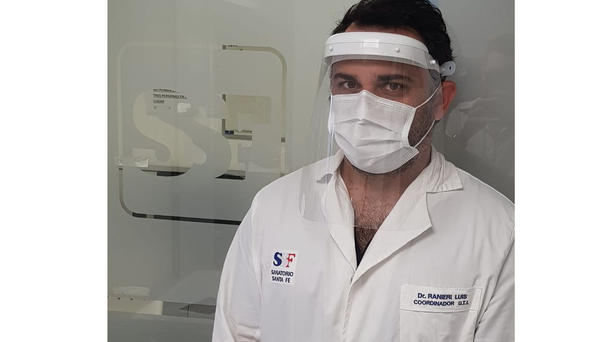 El doctor Luis Ranieri, coordinador de la terapia intensiva del Sanatorio Santa Fe.