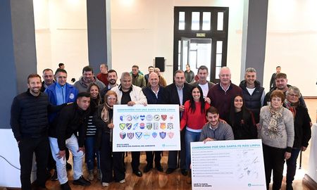 La presentación se realizó en la Estación Belgrano y contó con la presencia del intendente Juan Pablo Poletti. La presentación se realizó en la Estación Belgrano y contó con la presencia del intendente Juan Pablo Poletti.