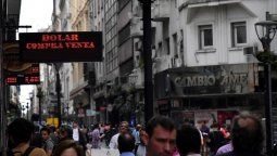 Dólar: el Central dejará de ofrecer US$ 5.000 millones a $ 25 Dólar: el Central dejará de ofrecer US$ 5.000 millones a $ 25