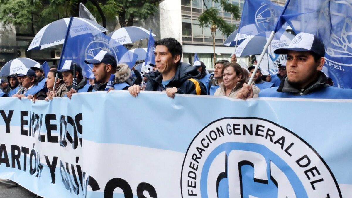 La CGT convocó a los trabajadores a marchar este miércoles a partir de las 15 desde el Obelisco.