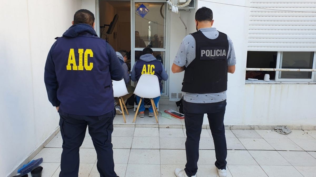 La más frecuente es la modalidad de estafas de suplantación de identidad.