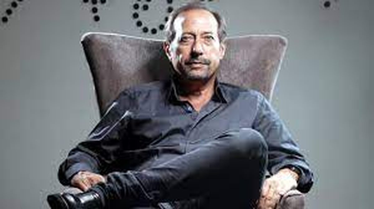 Guillermo Francella grabó un video promocional para la próxima session del productor y sorprendió a todos. Guillermo Francella grabó un video promocional para la próxima session del productor y sorprendió a todos.