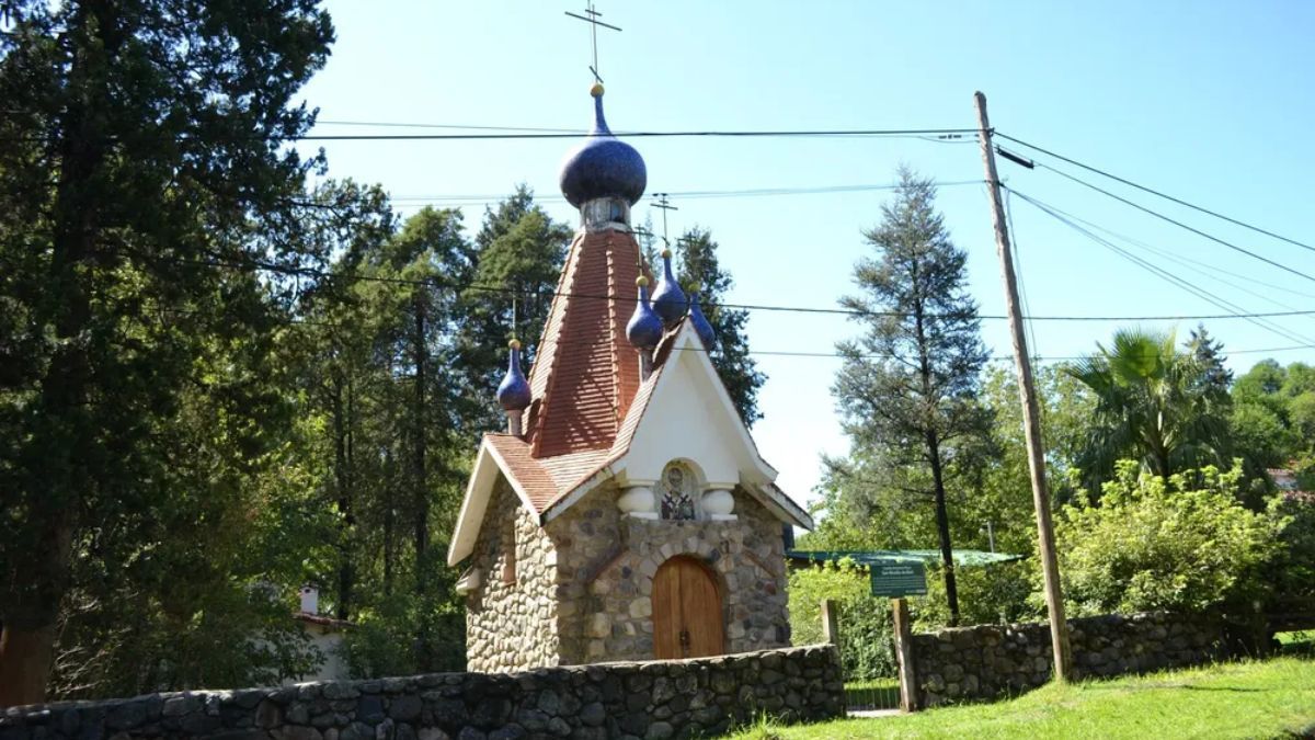 El gasto promedio diario por turista se situó en $82.100, con una estadía promedio de 2,7 días, lo que implicó un desembolso total aproximado de $221.670 por persona durante todo el viaje. El gasto promedio diario por turista se situó en $82.100, con una estadía promedio de 2,7 días, lo que implicó un desembolso total aproximado de $221.670 por persona durante todo el viaje.