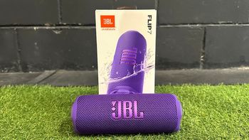 Cuál es el precio actualizado del parlante JBL Flip 7 en abril de 2026 en Argentina