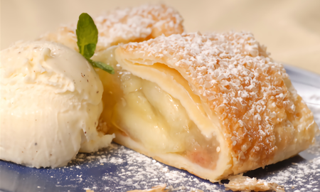 Strudel de manzana: la receta más sencilla y rápida para hacer el mejor postre alemán Strudel de manzana: la receta más sencilla y rápida para hacer el mejor postre alemán