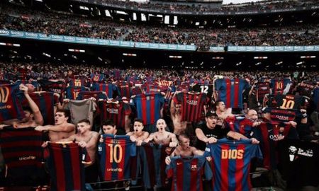 el emotivo homenaje de todo el camp nou a messi el emotivo homenaje de todo el camp nou a messi