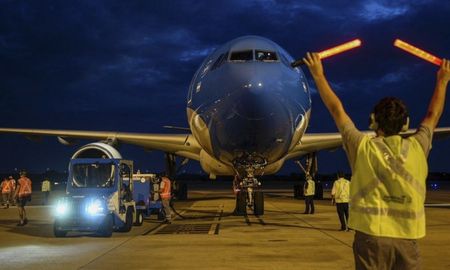 Decimosegundo vuelo de Aerolíneas para traer más dosis de vacunas de Rusia Decimosegundo vuelo de Aerolíneas para traer más dosis de vacunas de Rusia
