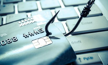 Nueva estafa virtual: simulan ser marcas conocidas, ofrecen descuentos falsos y luego vacían tu cuenta bancaria Nueva estafa virtual: simulan ser marcas conocidas, ofrecen descuentos falsos y luego vacían tu cuenta bancaria