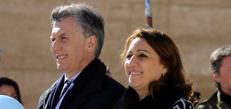 Fein le pidió a Macri que congele el precio del gasoil para el transporte público