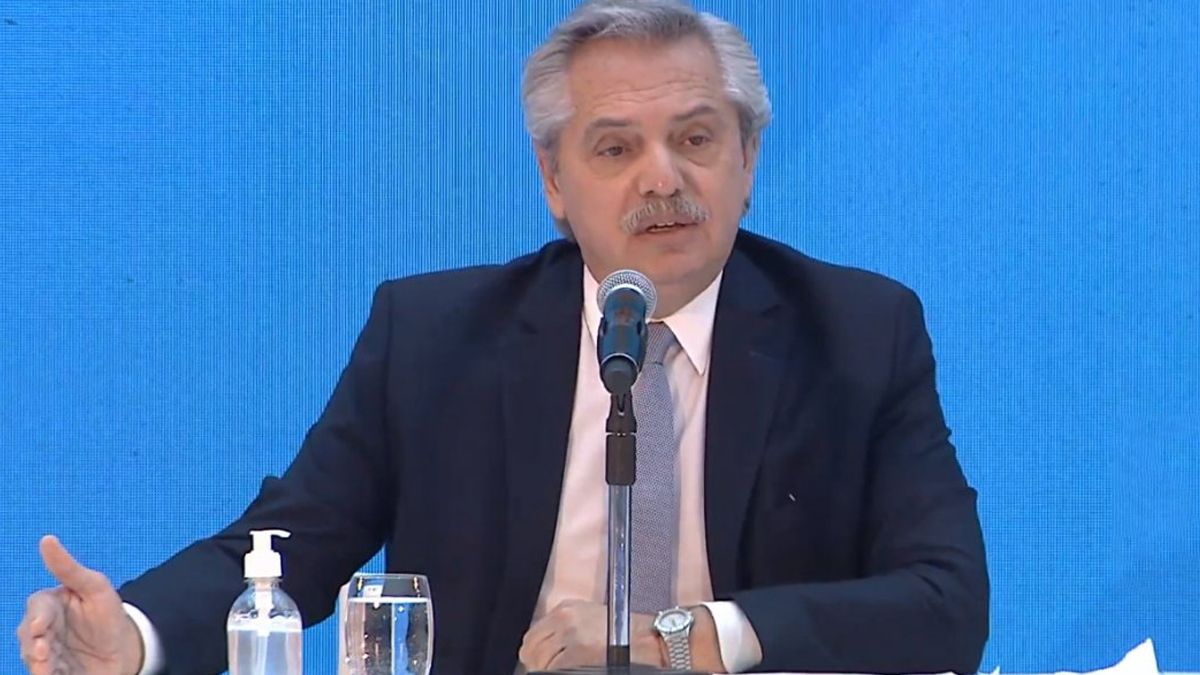 El presidente anunció la construcción de un acuerdo para Córdoba y Santa Fe.