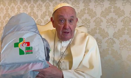Francisco llevará un mensaje centrado en la paz mundial, ante más de 300.000 jóvenes en Lisboa, Portugal. Francisco llevará un mensaje centrado en la paz mundial, ante más de 300.000 jóvenes en Lisboa, Portugal.