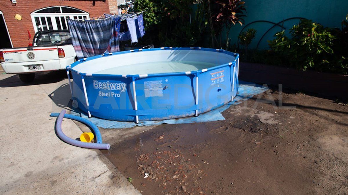 Los ladrones intentaron vaciar la pileta para llevarsela