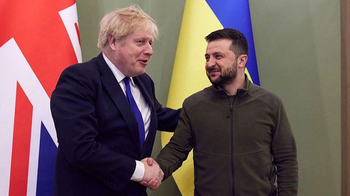 Johnson habló con Zelenski y destacó el apoyo inquebrantable de todos los partidos del Reino Unido al pueblo ucraniano.