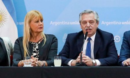 “La comisión bicameral es un órgano de asesoramiento, dijo la ministra de Justicia, Marcela Losardo. “La comisión bicameral es un órgano de asesoramiento, dijo la ministra de Justicia, Marcela Losardo.