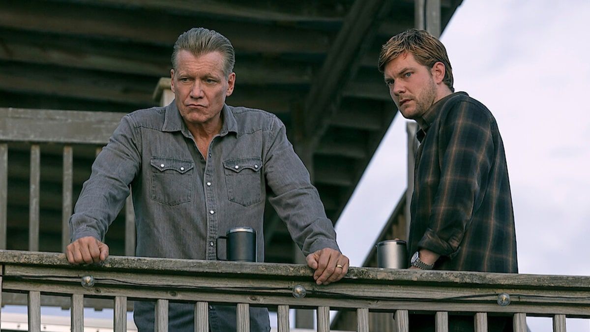 El regreso de Kevin Williamson al drama familiar con El frente costero y su nuevo enfoque en el crimen real.