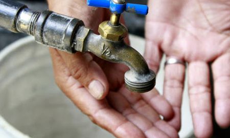 Falta de agua en Santo Tomé: la Municipalidad comunicó que los trabajos continúan realizándose y los vecinos se autoconvocan este domingo. Falta de agua en Santo Tomé: la Municipalidad comunicó que los trabajos continúan realizándose y los vecinos se autoconvocan este domingo.