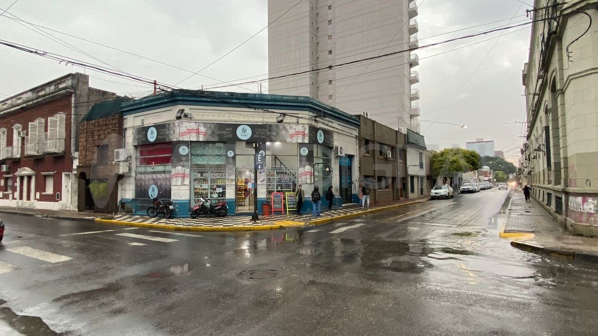 El hecho ocurrió este viernes durante la madrugada en inmediaciones calles Juan de Garay y 1° de Mayo.