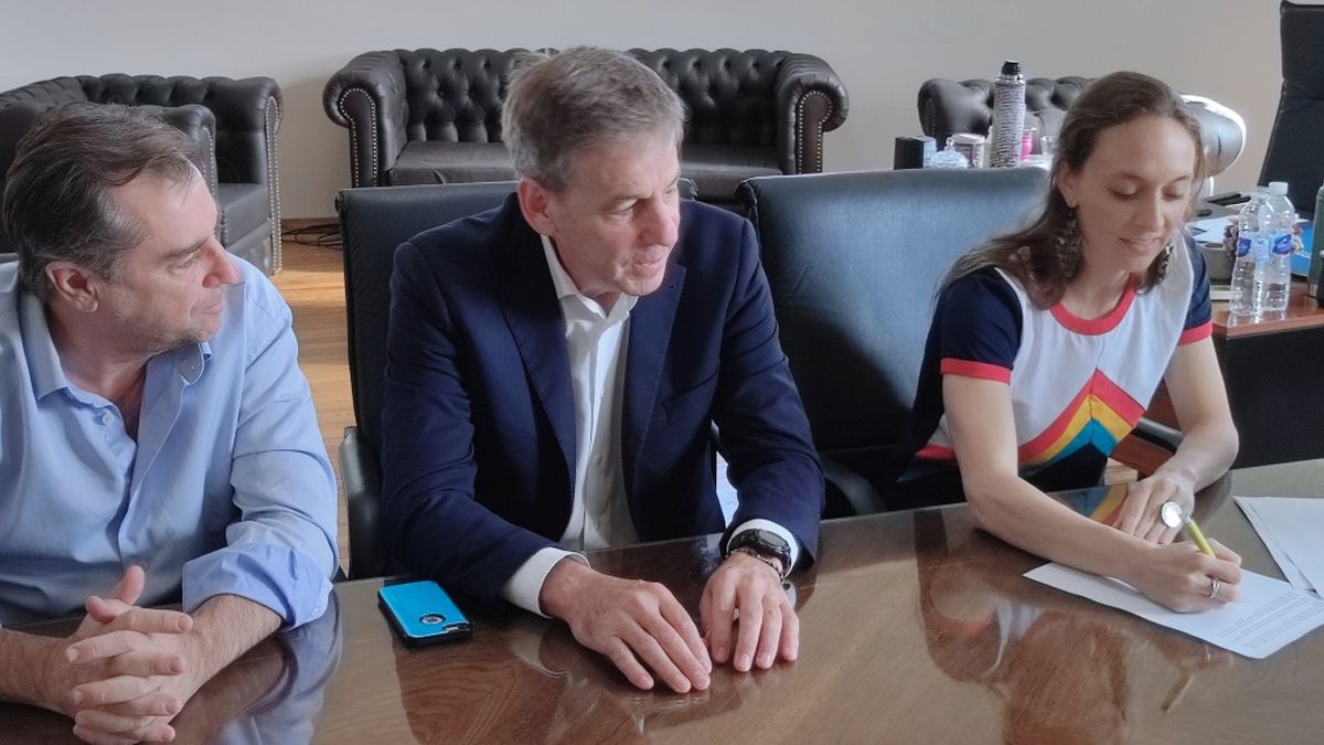 El ministro de Desarrollo Social